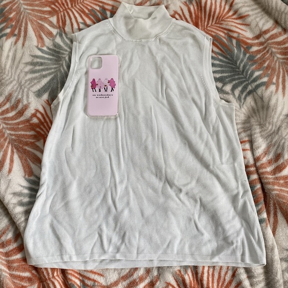 White low turtle neck - Picture 4 of 4